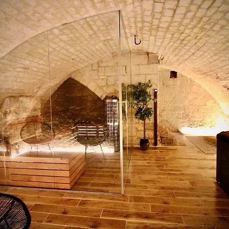 Gaalor***** - Jacuzzi & Sauna A * Rouen